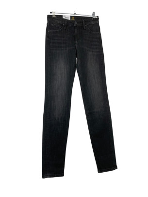 Jean Lee T.32 - vêtements...